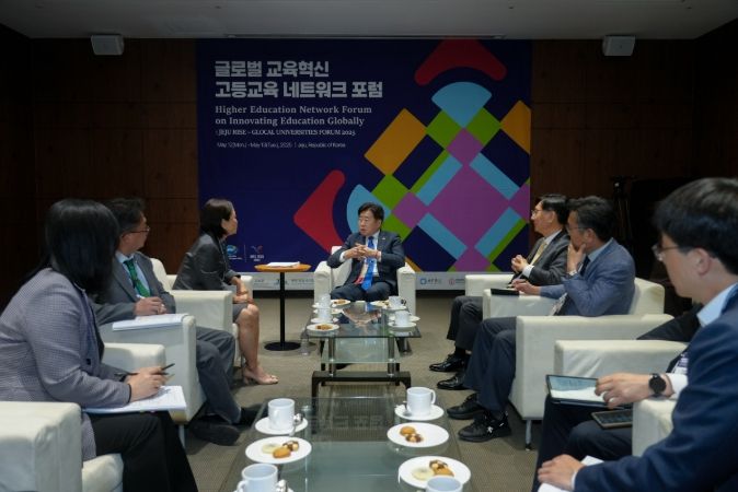 프리스턴대 한국어디렉터