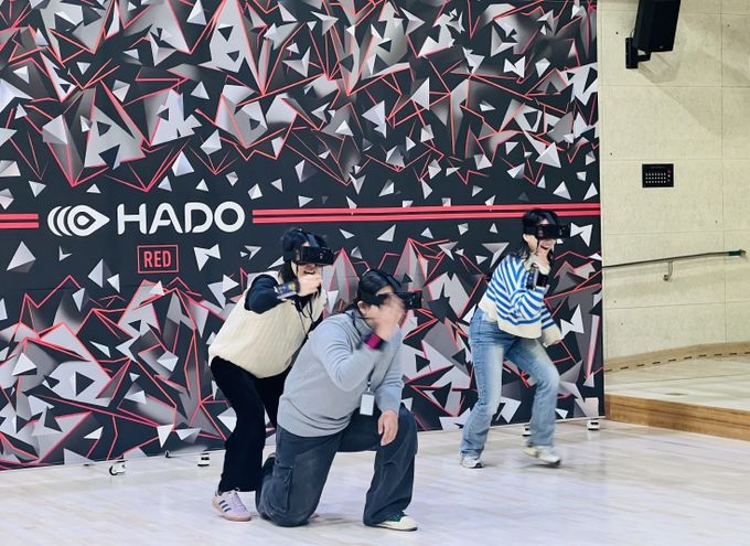 가족이 함께하는 AR 피구 ‘HADO 가족 대항전’ 개최