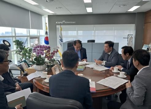 원강수 원주시장, 국민체육진흥공단 하형주 이사장 면담