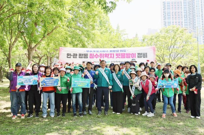 창원특례시, 빗물받이 정비로 침수 예방 총력