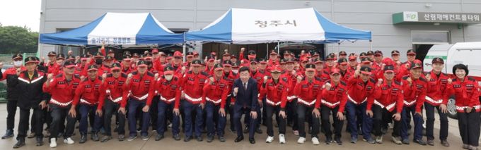 산불 진화대 및 감시원에 감사인사