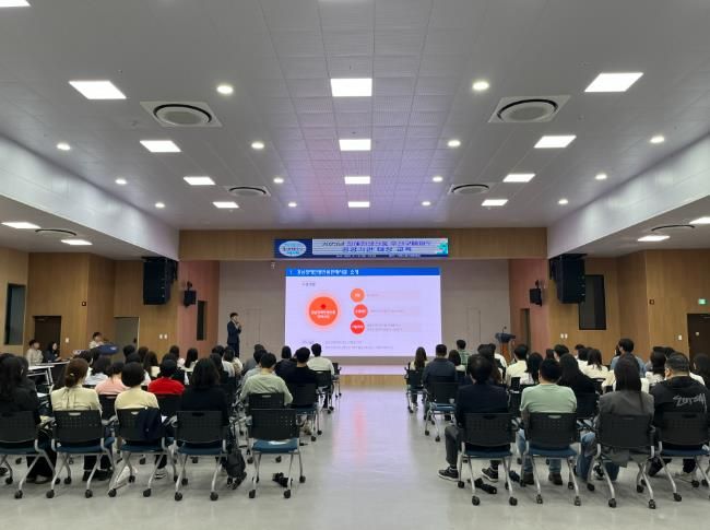 거제시, 장애인생산품 우선구매 교육 및 전시회 성료