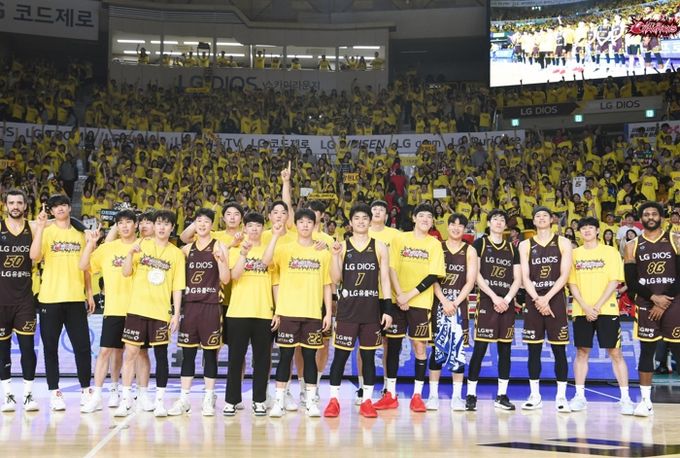 창원LG세이커스 창단 첫 챔피언결정전 우승 쾌거!
