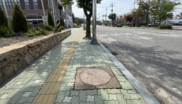 강화군, 노후 맨홀뚜껑 교체 추진