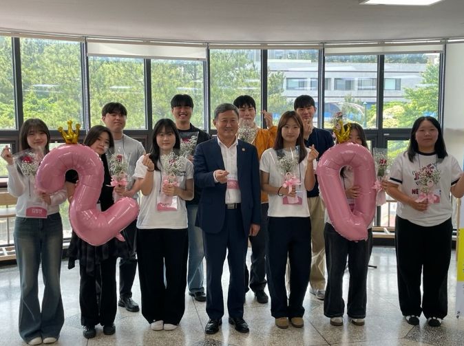 김완근 제주시장,‘성년의 날’맞아 스무살 청년들과 소통