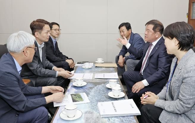 산청군, 이승화 군수 직접 나서 중앙부처 찾아 국비 확보 총력