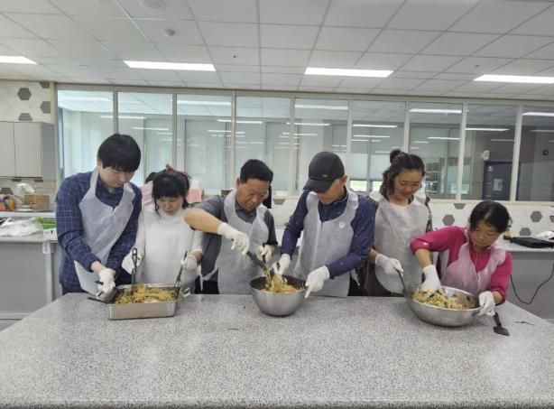 산엔청복지관, 요리교실 개강