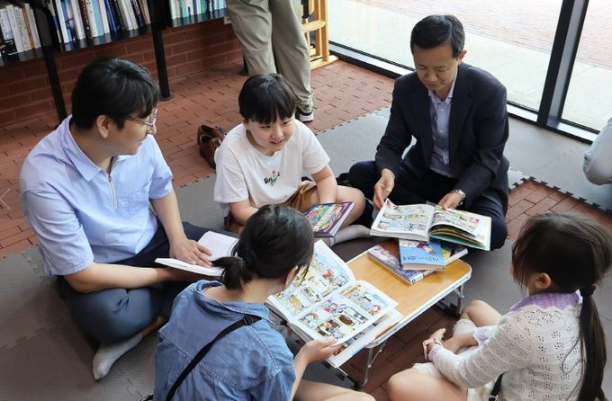 함장종합사회복지관, 2025 북(BOOK) 챌린지 첫 개최