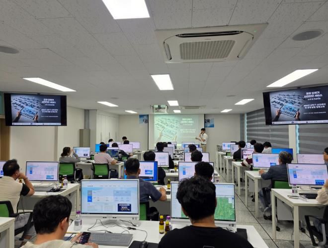 진천군 공장 인허가 사전 진단 서비스 교육 사진.