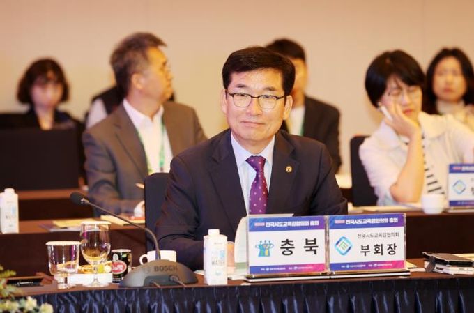 윤건영 충북교육감, 시급한 특수교원 발로 뛰어 확보하자!