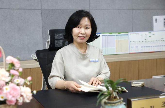 대화와 화해로 교권 침해 예방, 옥현초 조남옥 교장