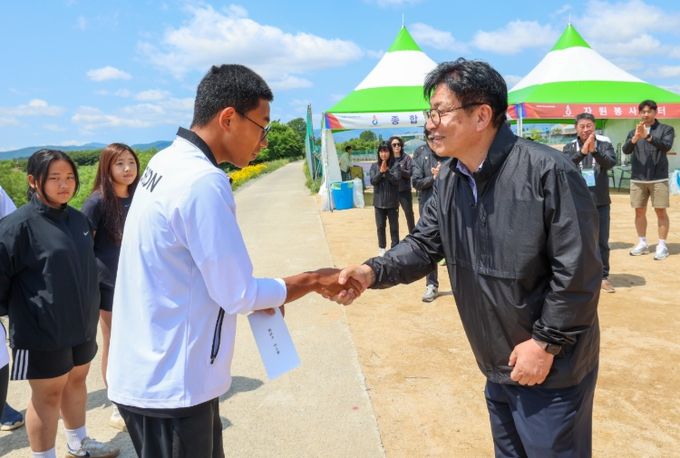 ‘제54회 전국소년체육대회 인천선수단’ 격려