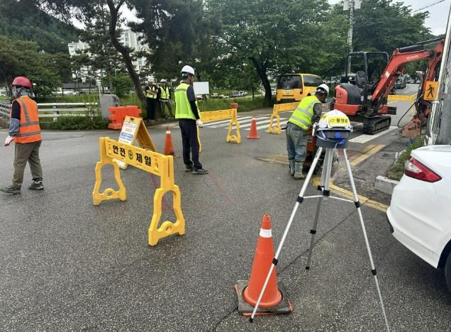 괴산읍 상수도운영효율화 사업 누수탐사 및 응급복수 모습