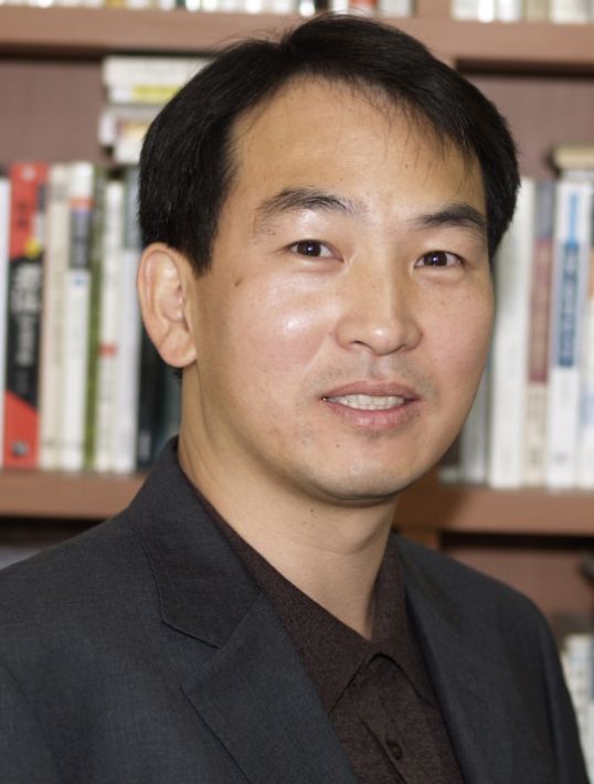 경상국립대학교 윤리교육과 김대군 교수