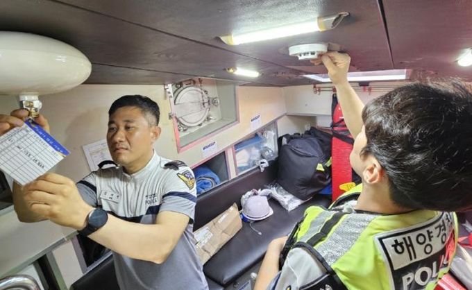 완도해경, 연안 구조정 화재 무력화.. 감지기·자동 확산 소화기 전면 설치