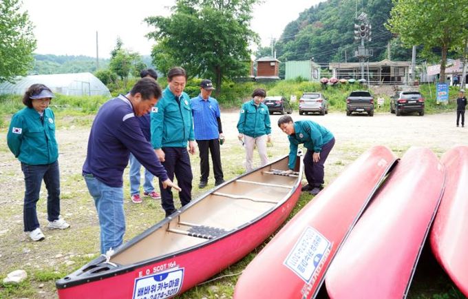 신영재 홍천군수, 2025 집중 안전 점검 대상 시설 및 물놀이 안전 현장점검