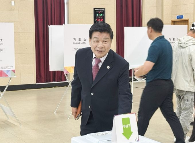 이상근 고성군수, 사전투표로 소중한 한 표