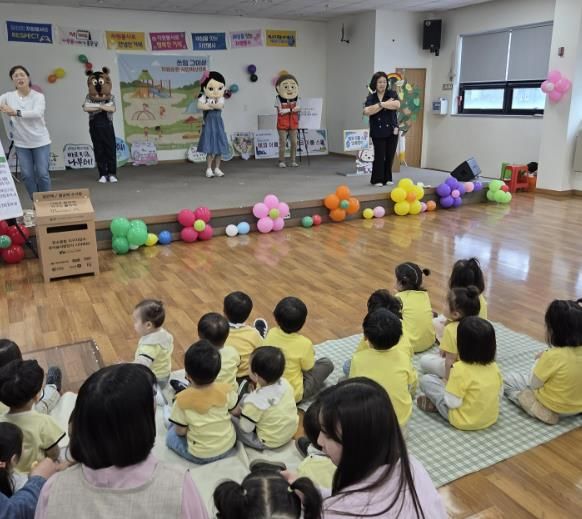 거제시가족센터 상문동 공동육아나눔터, '자원순환 인형극' 성황리 개최