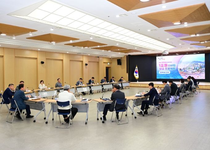 배낙호 김천시장,'1조원 신사업 발굴 프로젝트' 추진 격려