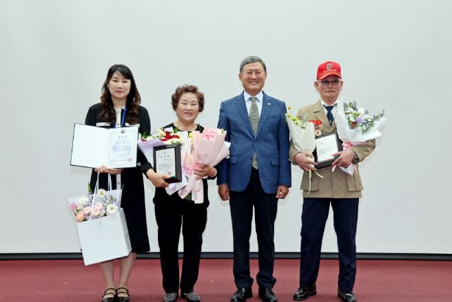 국 보훈의 달·비만 예방의 날 기념 유공자 표창