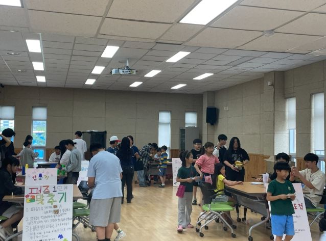 청소년의 달을 맞은 ‘우리 한번 놀아볼까’행사(장소 : 옥과청소년문화의집)