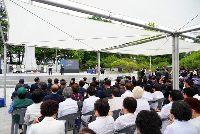 강기정 광주광역시장, 현충일 추념사…“틈새없는 보훈 최선”