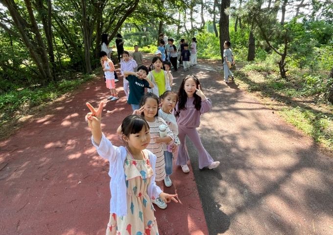 놀이중심 교육과정 선도학교 운영 모습(포항 흥해서부초등학교)