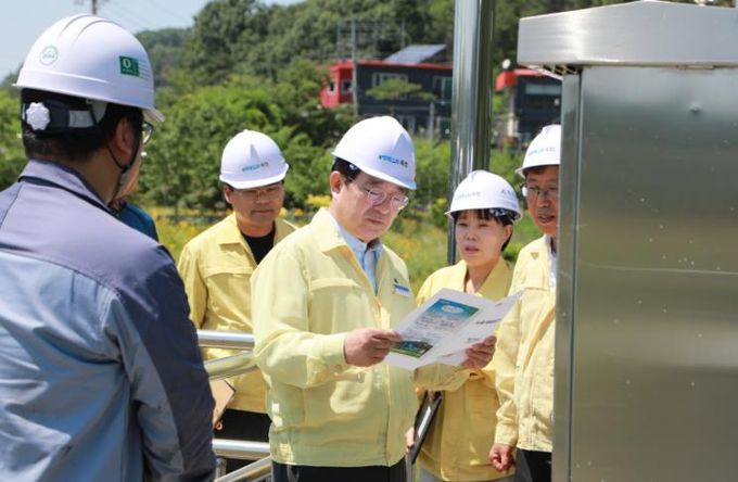옥천군수, 금암배수문 찾아 우기 대비 집중안전점검