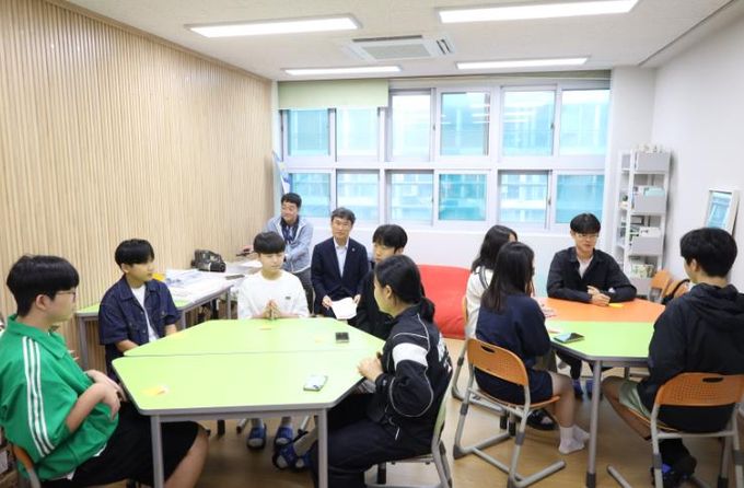 학생 대표 소통과 협력으로 민주적 학교문화 만든다