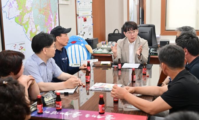 방인섭 울산시의원, 남구 재개발지역 주민들과 입법예고 조례개정안 설명·간담회