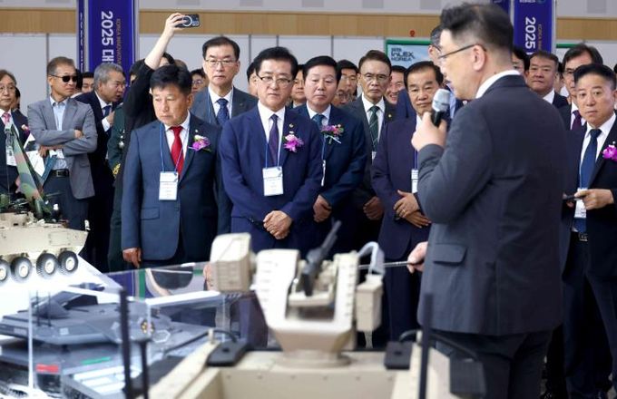 대전시의회 조원휘 의장, “방위산업 생태계의 혁신적 도약 기대”