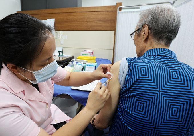 AI-IoT 활용 어르신 건강 관리