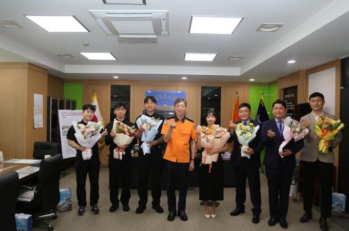 천안서북소방서,‘심정지 환자 살린 시민 7명에 소방서장 표창 수여