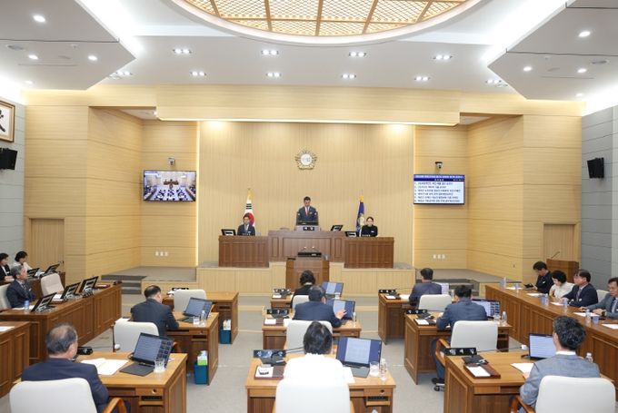 제279회 예천군의회 제1차 정례회 폐회