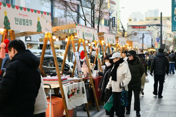 로데오거리 플리마켓 참고사진(지난해 12월, 로데오에서 쇼핑해you 당시 사진)