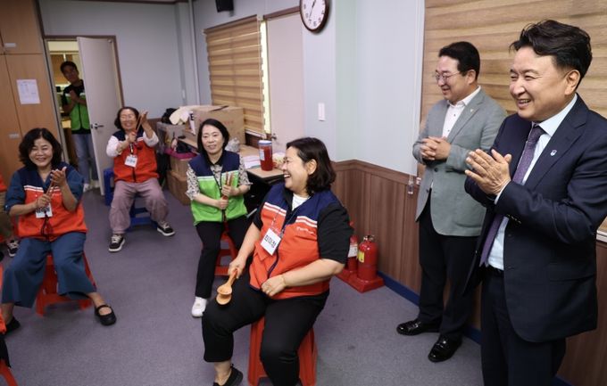 김영환 지사, 옥천군 방문으로 11개 시군방문 마무리