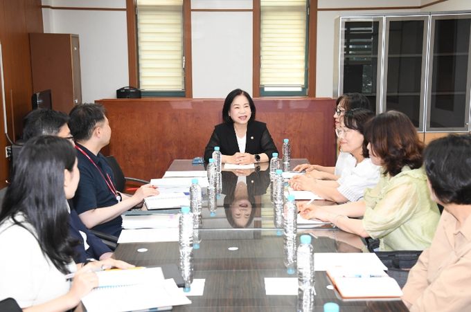 노인돌봄 생활지원사 처우 개선 관련 간담회