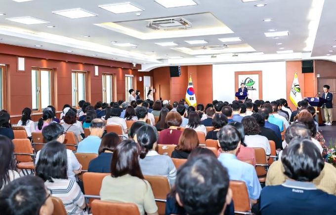 조근제 함안군수, 7월 정례조회 주재