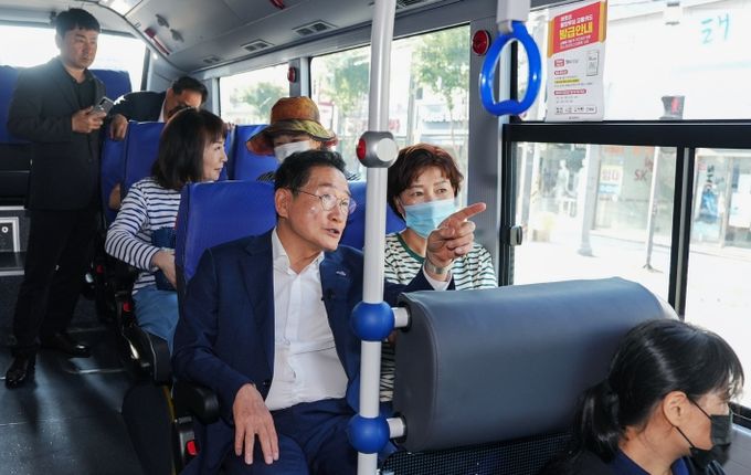 최기문 영천시장, 시내버스 타고 ‘시민과의 대화’