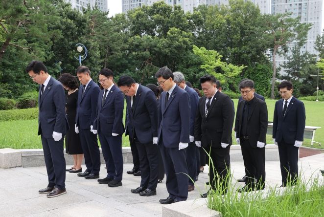충북교육청 윤건영 교육감, 취임 3년을 돌아보며 시작하는 첫날