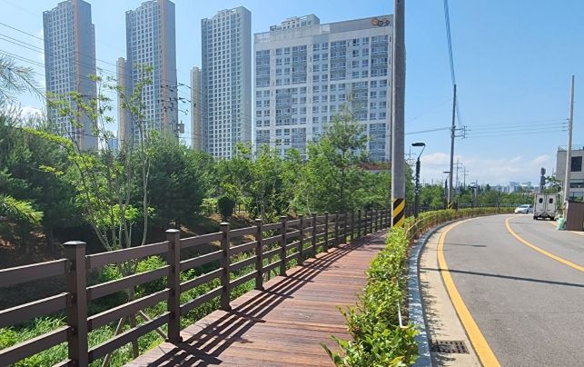 진주시, 어사천 단절 산책로 준공으로 보행 환경 개선