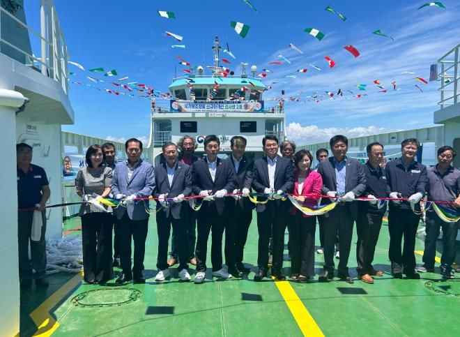 완도~모도 운항 신조 여객선 ‘섬사랑 2호’ 취항