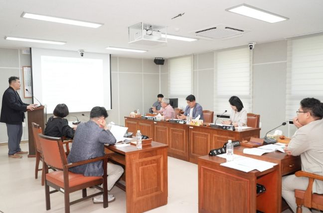 양산시의회 아카데미아폴리스특별위원회, 용역 중간보고회