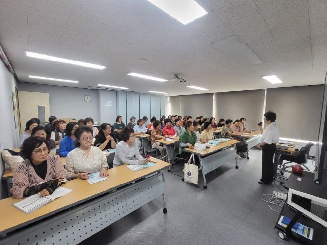 생활 속 GAP 실천, 여성 농업인이 앞장선다! 고성군 생활개선연합회 회원 40명 GAP 교육 참여