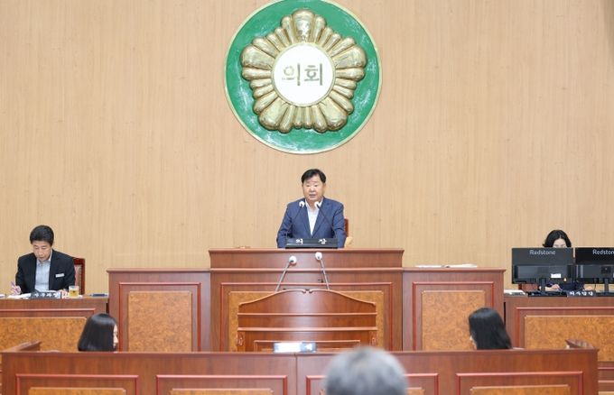 고성군의회, 제303회 임시회 개회