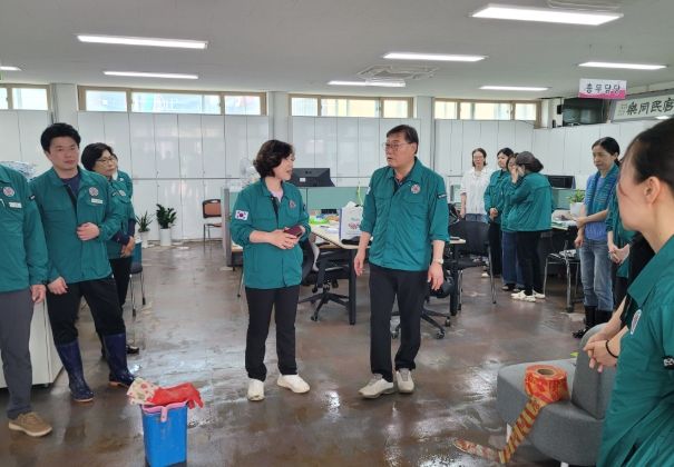 김윤철 군수 시찰(가회면)