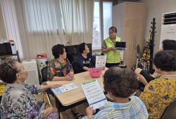 내려받기폭염 대비 노인맞춤돌봄서비스 및 응급안전안심서비스 응급태세 강화
