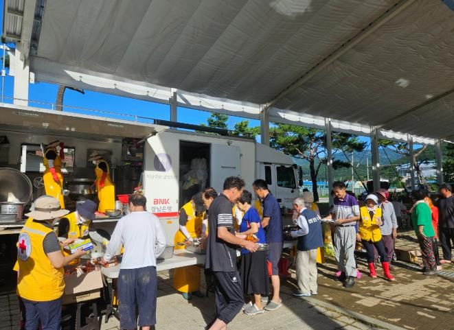 대한적십자봉사회 합천군협의회, 호우 피해 복구지원 위해 급식 지원