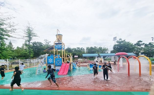 함안군 가야읍 ‧ 칠원읍 어린이 안심놀이터 물놀이장 25일 개장