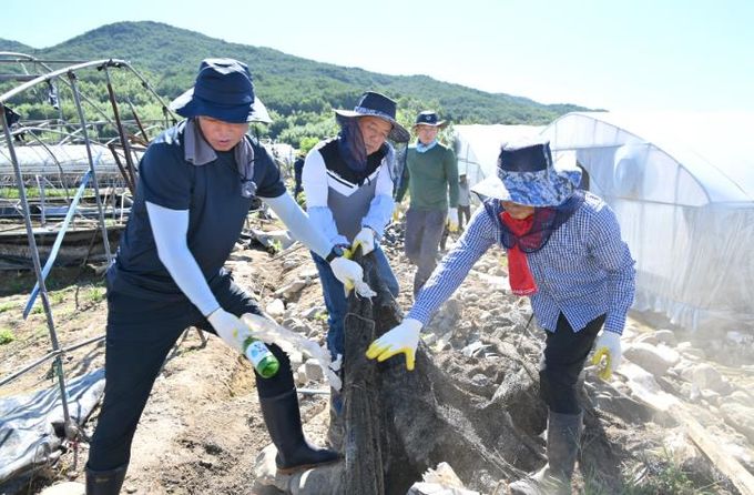 진주시의회, 집중호우 피해지역 긴급 복구 지원 나서